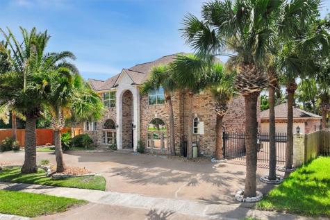 6302 Grandvilliers Drive Corpus Christi TX 78414