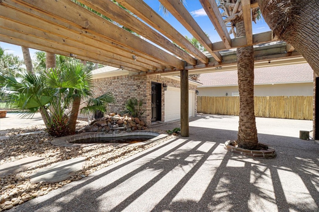 6302 Grandvilliers Drive Corpus Christi TX 78414