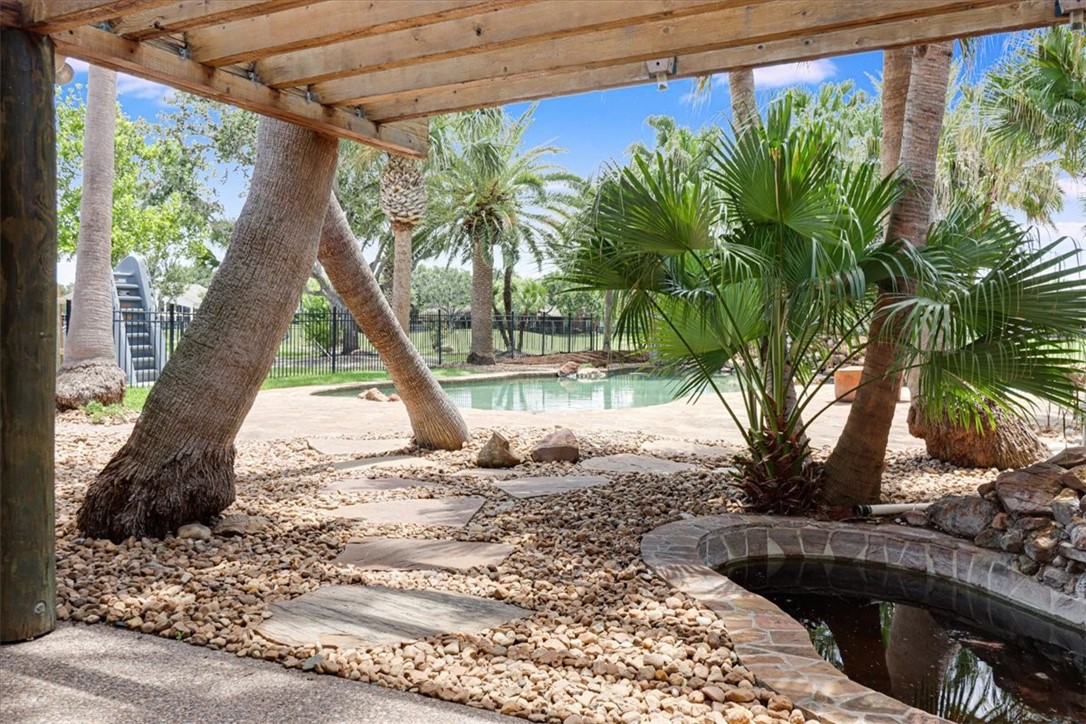 6302 Grandvilliers Drive Corpus Christi TX 78414