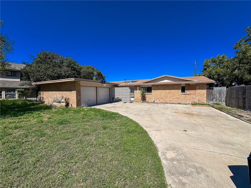 3120 Mill Brook Drive Corpus Christi TX 78418