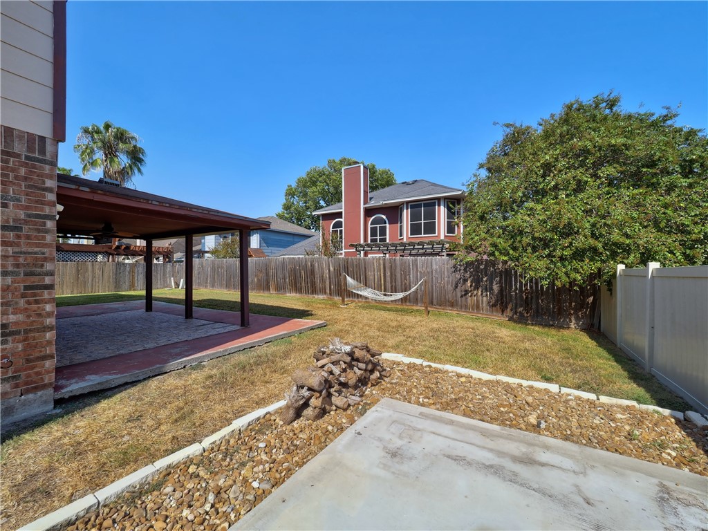 7401 Lake Livingston Corpus Christi TX 78413
