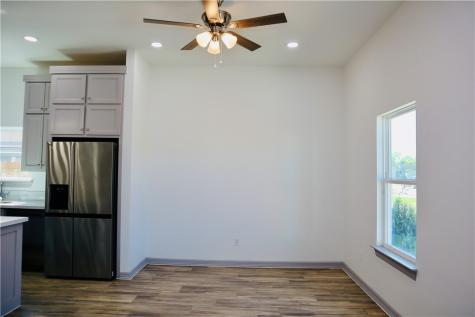505 W Ragland Kingsville TX 78363