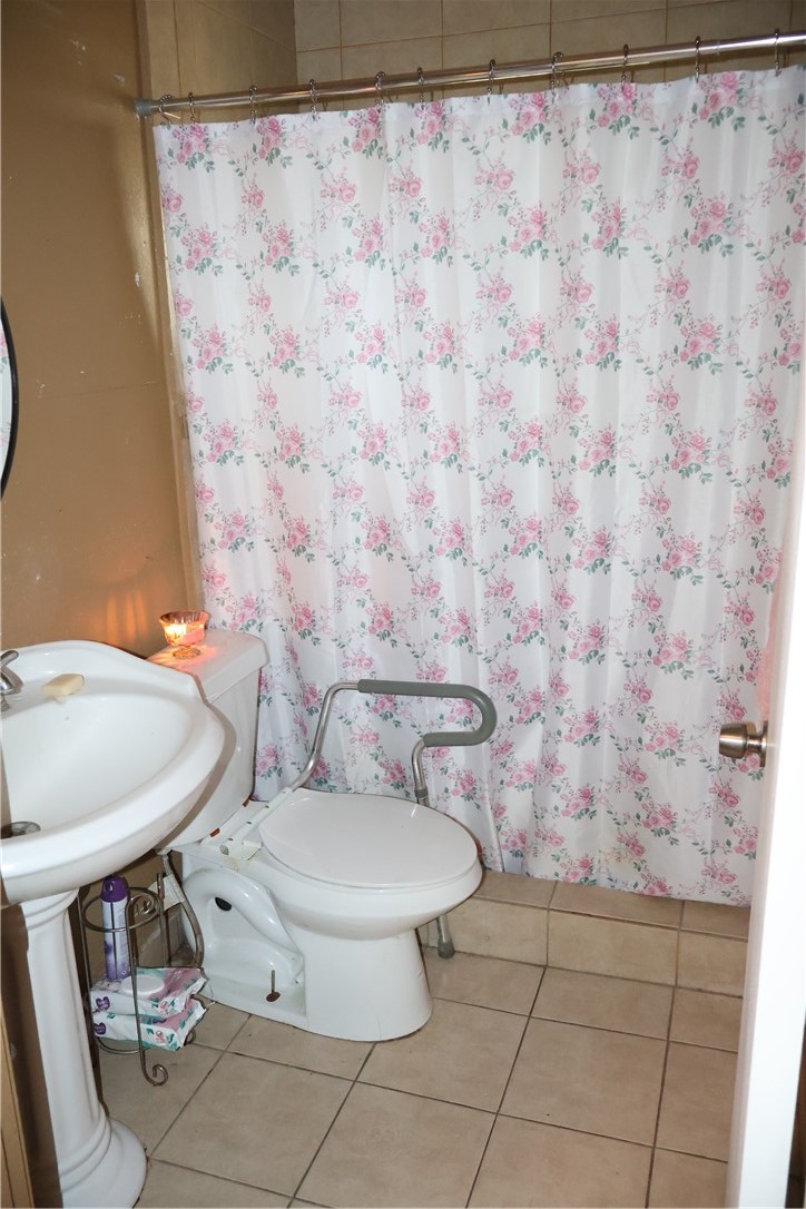2217 Roslyn Street Corpus Christi TX 78416