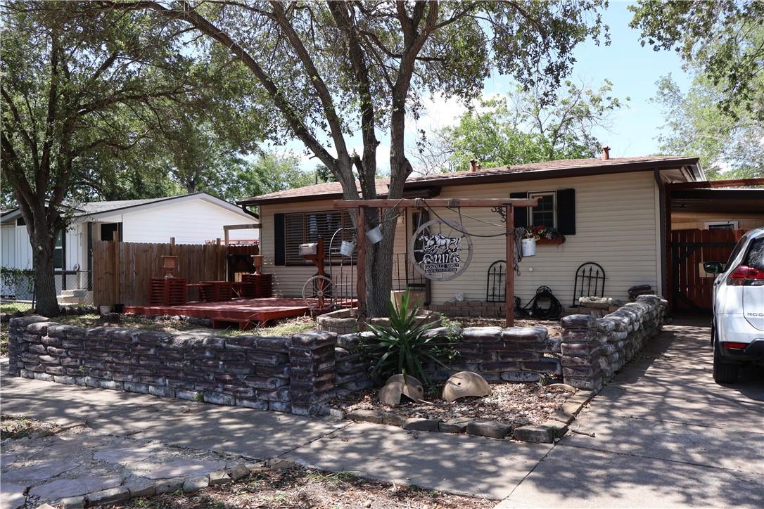 2217 Roslyn Street Corpus Christi TX 78416