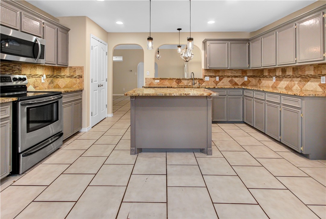 3125 Bourgogre Drive Corpus Christi TX 78414