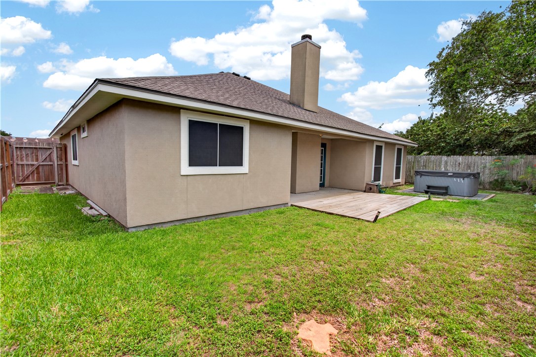 3125 Bourgogre Drive Corpus Christi TX 78414