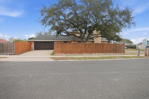 7106 Taos Drive Corpus Christi TX 78413