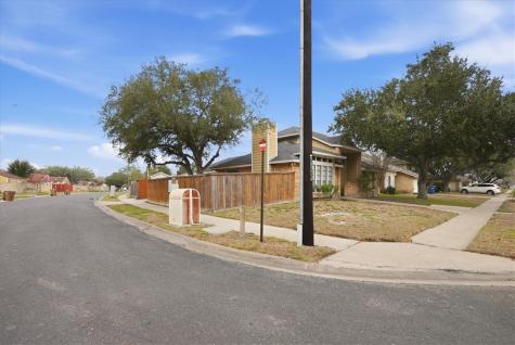 7106 Taos Drive Corpus Christi TX 78413
