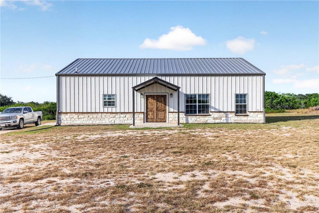 185 Pr 7460 Kenedy TX 78119