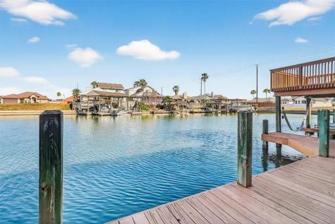 15222 Isla Pinta Court Corpus Christi TX 78418