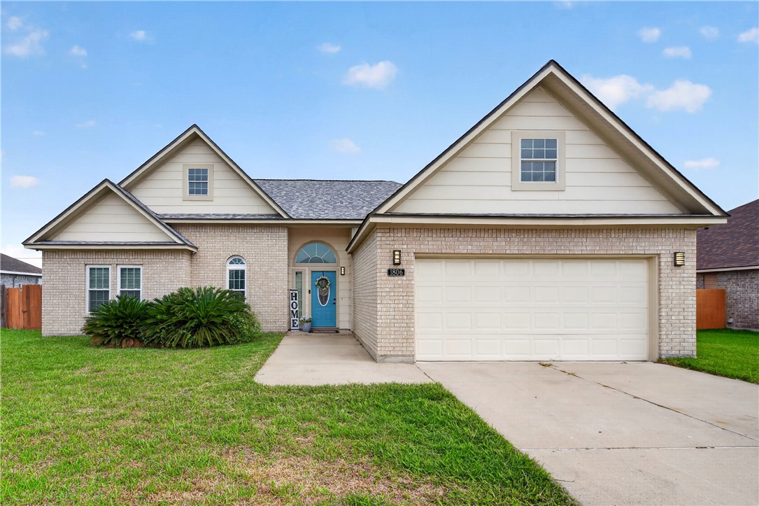 1806 Margaret Kingsville TX 78363