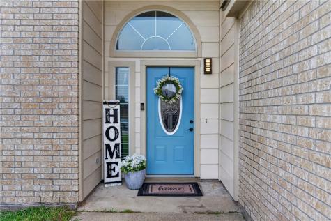 1806 Margaret Kingsville TX 78363