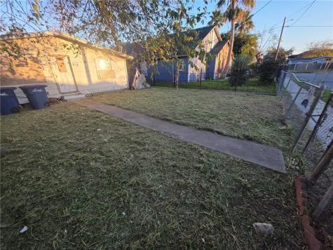 230 Shawnee Street Corpus Christi TX 78405