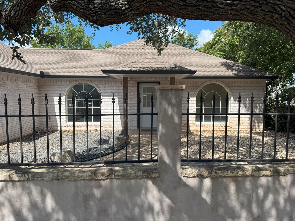 1132 5th Comfort TX 78013