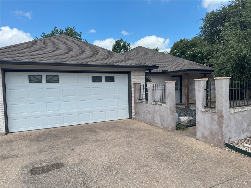 1132 5th Comfort TX 78013