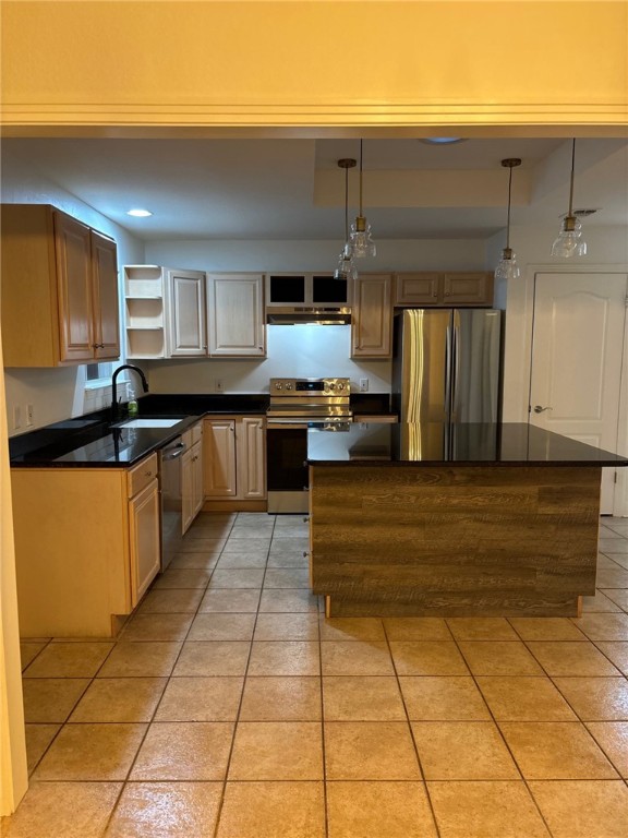 1132 5th Comfort TX 78013
