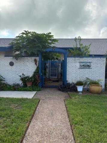120 Shore Drive Portland TX 78374