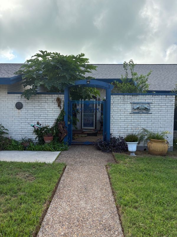 120 Shore Drive Portland TX 78374