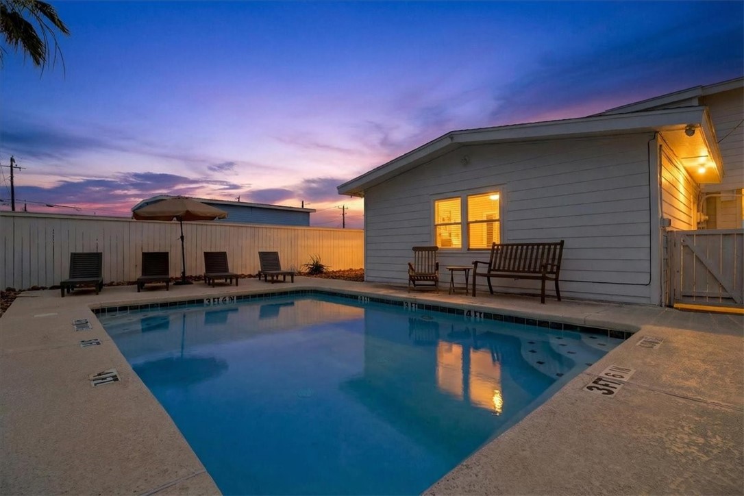 1310 S 11th Street Port Aransas TX 78373