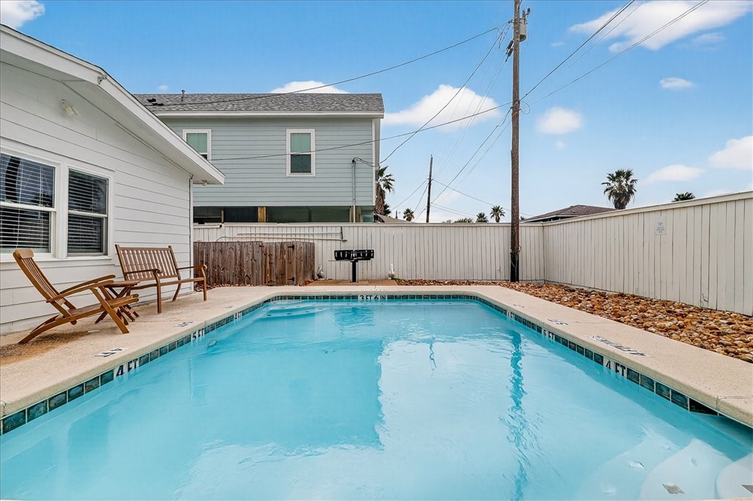 1310 S 11th Street Port Aransas TX 78373