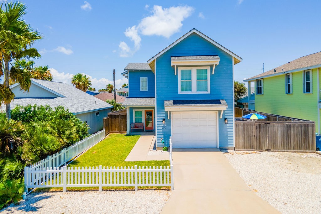 522 Rockport Channel Port Aransas TX 78373
