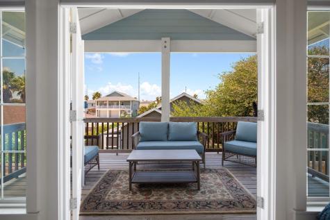 522 Rockport Channel Port Aransas TX 78373