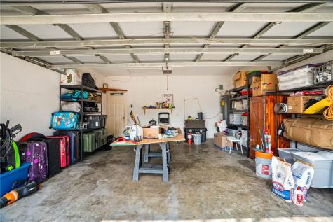 2045 Spanish Trail Corpus Christi TX 78410