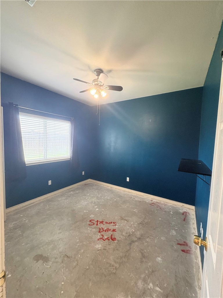 2045 Spanish Trail Corpus Christi TX 78410