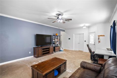 2045 Spanish Trail Corpus Christi TX 78410