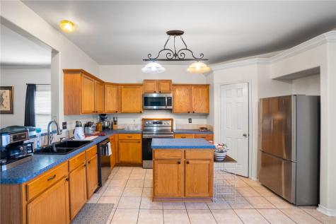 2045 Spanish Trail Corpus Christi TX 78410