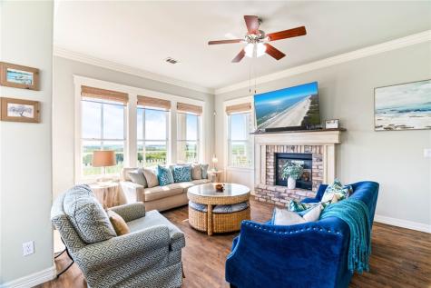 502 Sailhouse Way Rockport TX 78382