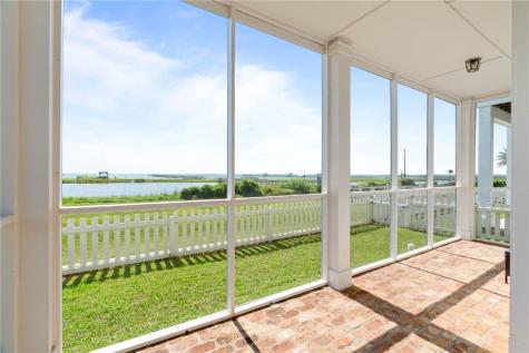 502 Sailhouse Way Rockport TX 78382