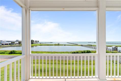 502 Sailhouse Way Rockport TX 78382