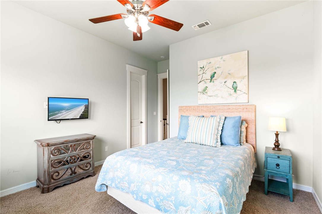 502 Sailhouse Way Rockport TX 78382
