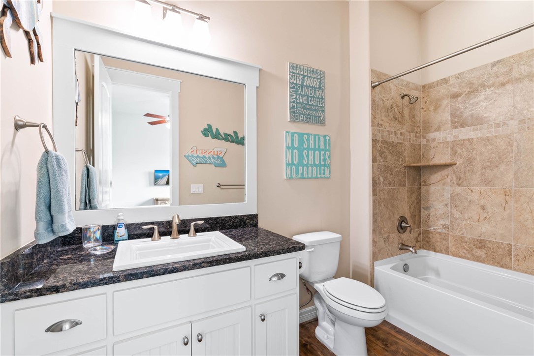502 Sailhouse Way Rockport TX 78382