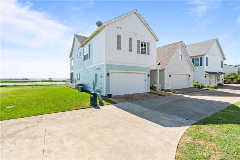 502 Sailhouse Way Rockport TX 78382