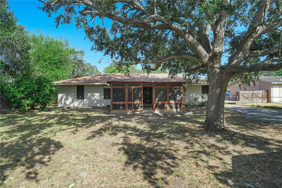 4809 River View Corpus Christi TX 78410