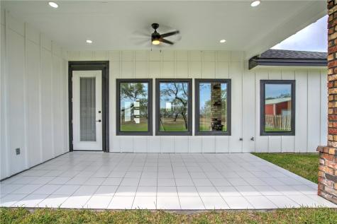 5490 Lonesome Dove Robstown TX 78380
