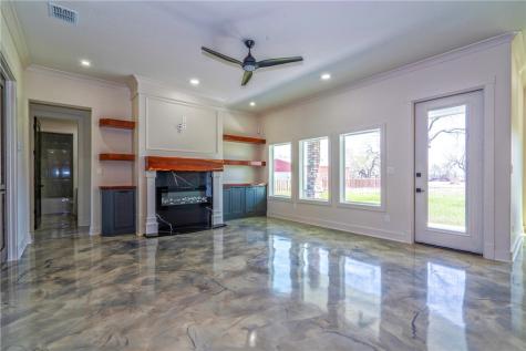 5490 Lonesome Dove Robstown TX 78380