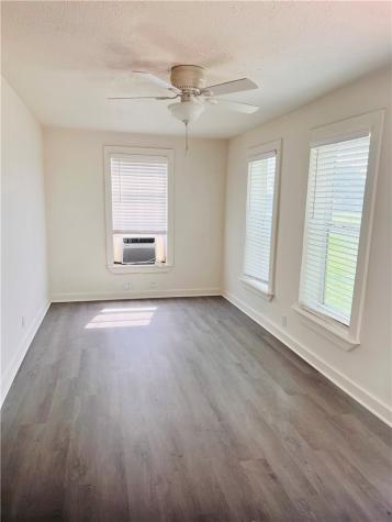 402, 406, 408 E Nopal Street Rockport TX 78382
