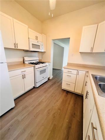 402, 406, 408 E Nopal Street Rockport TX 78382