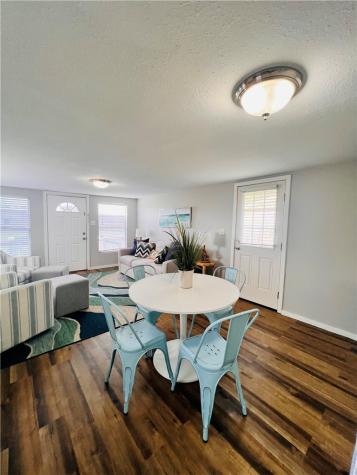 402, 406, 408 E Nopal Street Rockport TX 78382