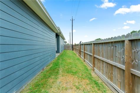2633 Katie Court Corpus Christi TX 78414