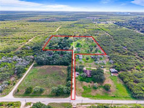 206 N County Road 430 Premont TX 78375