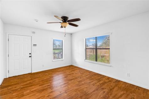 206 N County Road 430 Premont TX 78375