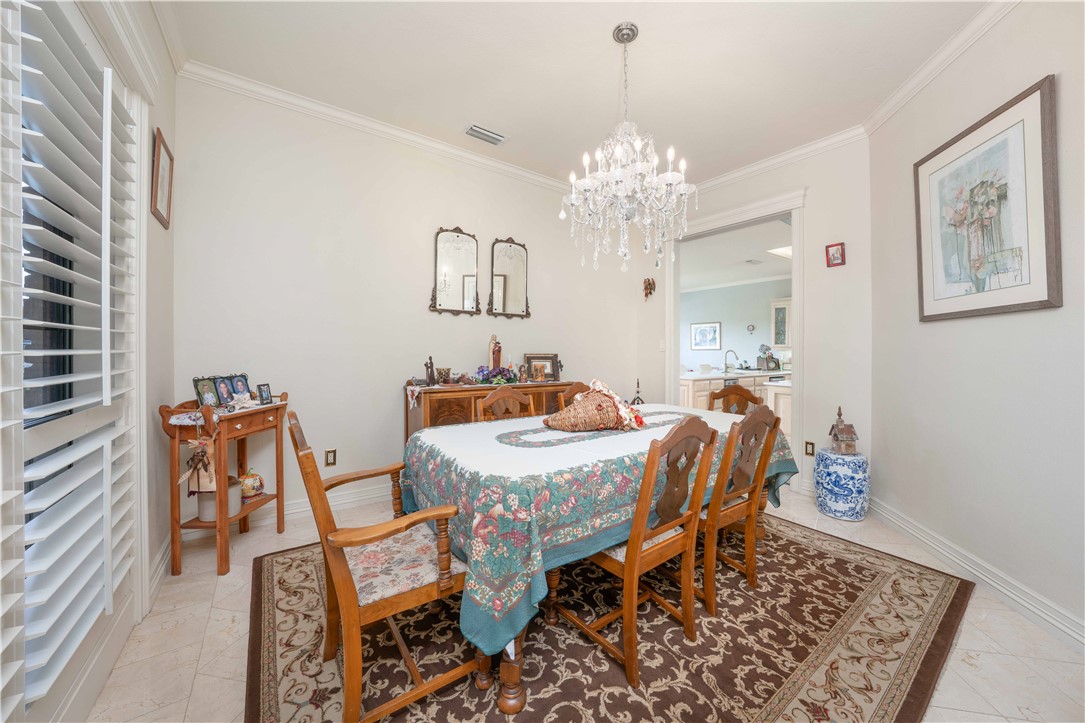 6210 Bourbonais Drive Corpus Christi TX 78414