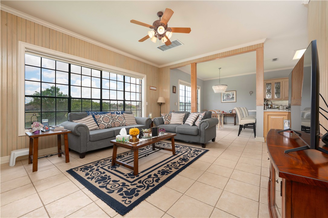 6210 Bourbonais Drive Corpus Christi TX 78414