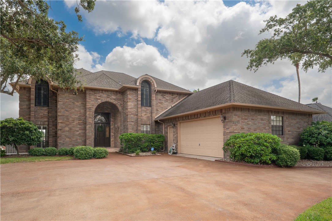 6210 Bourbonais Drive Corpus Christi TX 78414