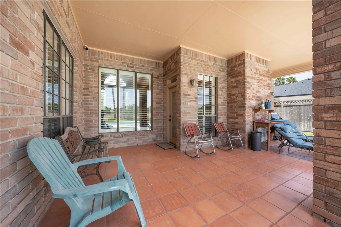 6210 Bourbonais Drive Corpus Christi TX 78414