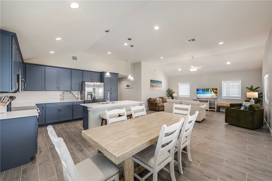 185 Paradise Pointe Drive Port Aransas TX 78373